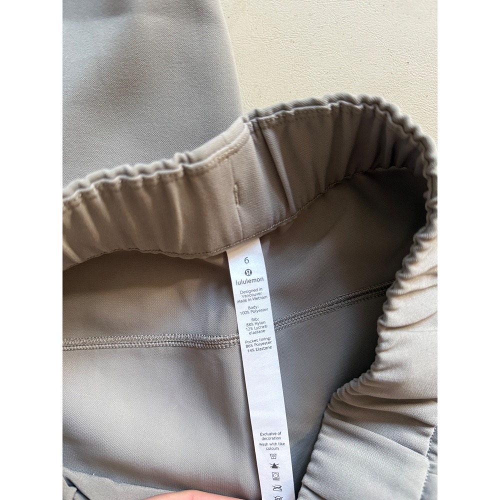 Joggers - Picture 6 of 6
